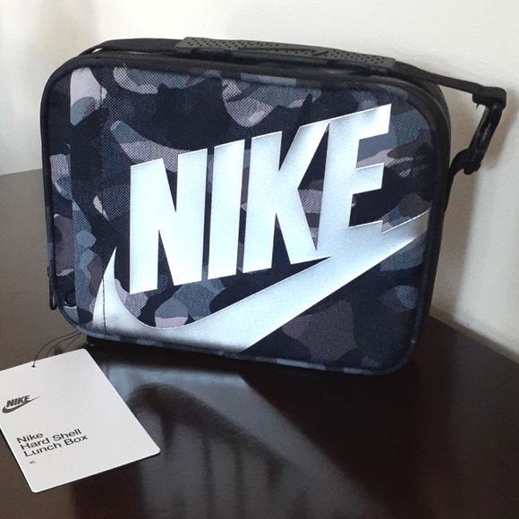 Nike Accessories Nike Futura Fuel Pack Insulated Lunch Box Camo Nwt
